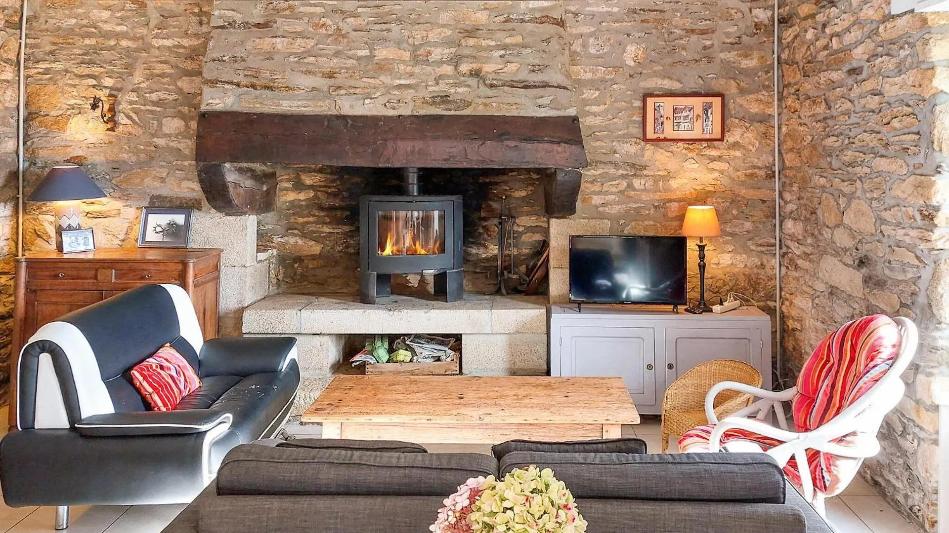 Lovely Home In Plonenour-Lanvern With Wifi Plonéour-Lanvern Nyaraló